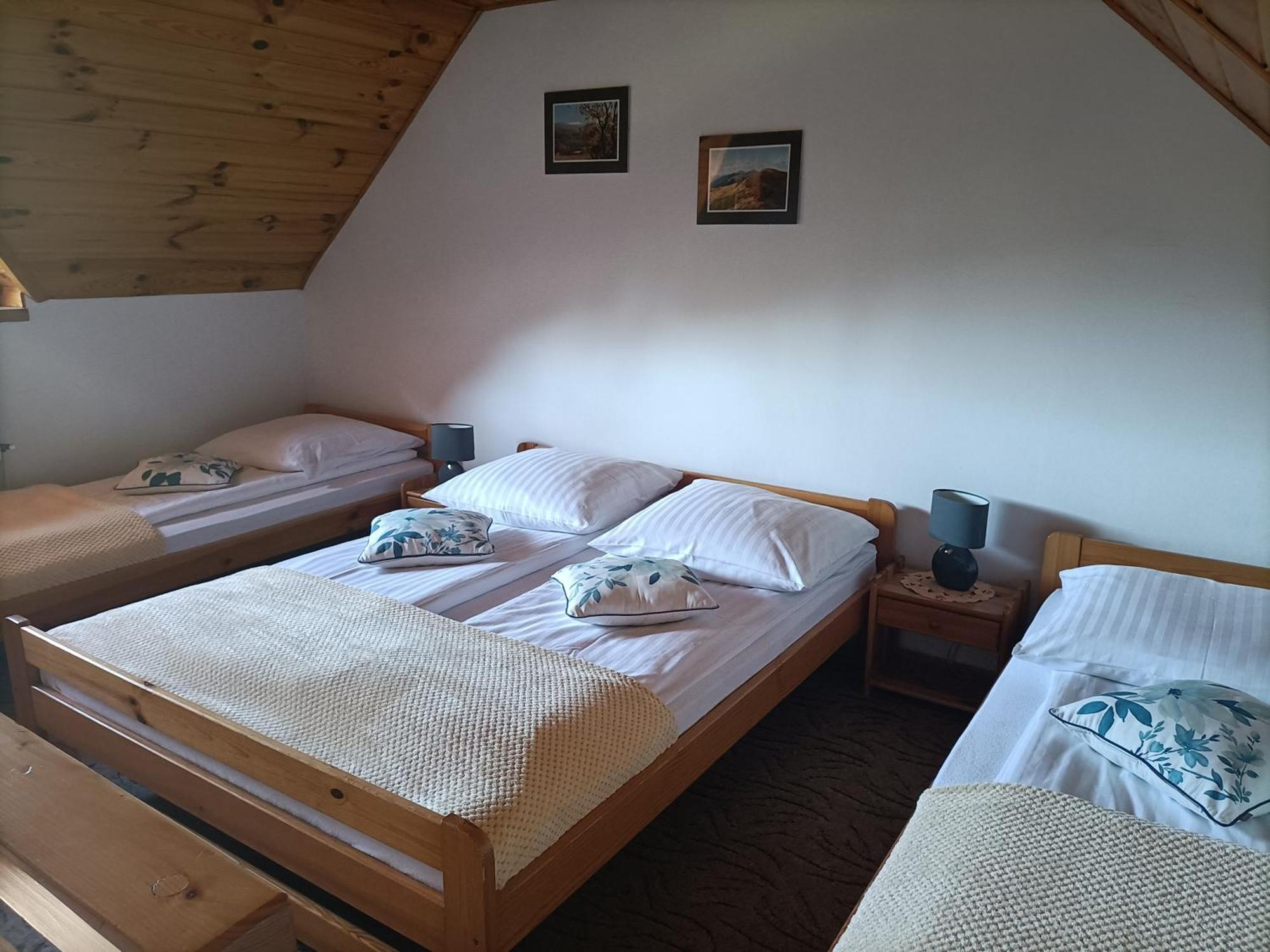 Mala Chatka Wetlina Bagian luar foto