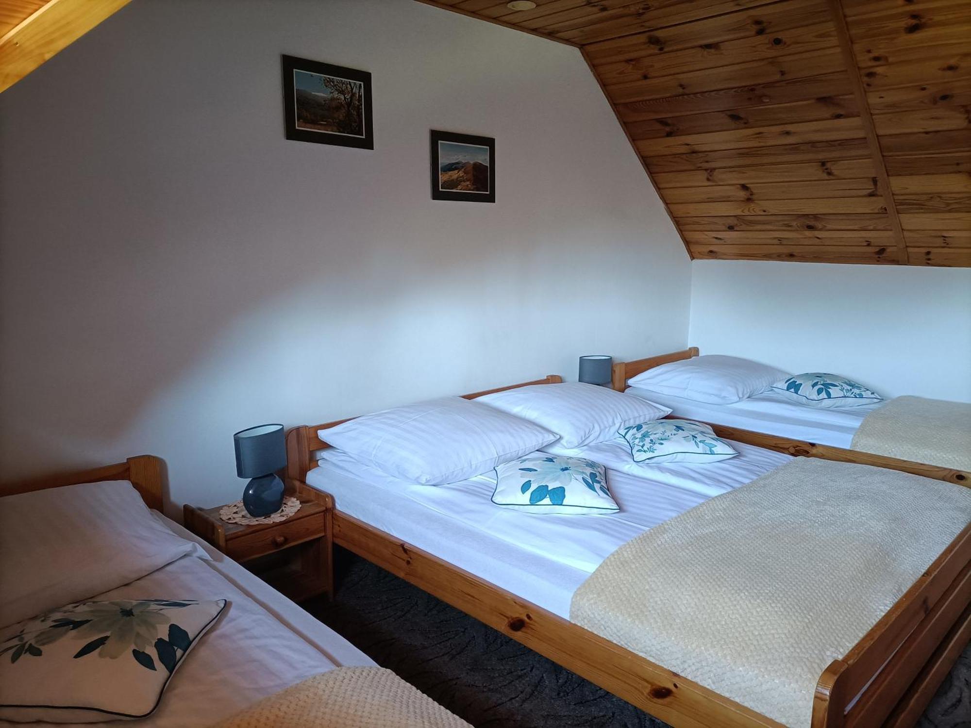 Mala Chatka Wetlina Bagian luar foto