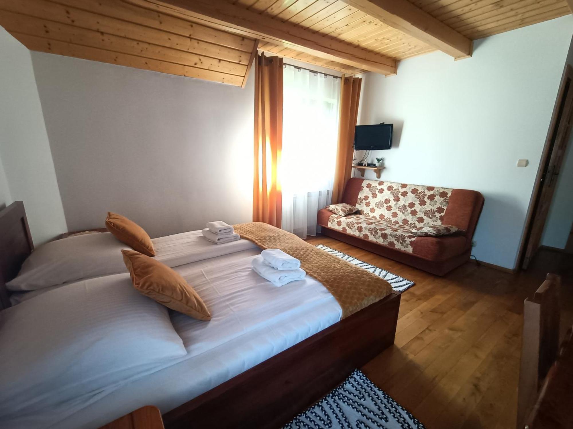 Mala Chatka Wetlina Bagian luar foto