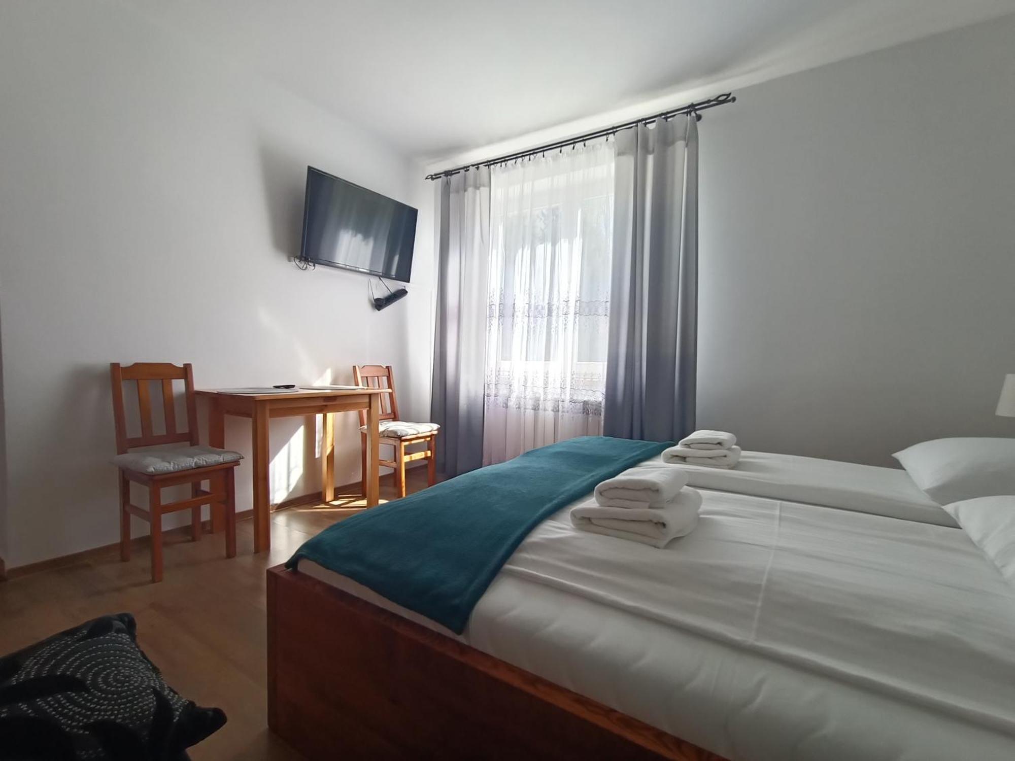 Mala Chatka Wetlina Bagian luar foto