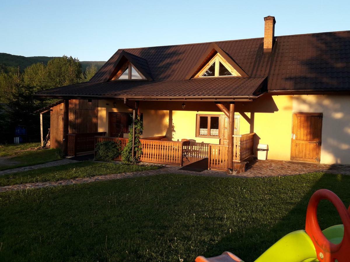 Mala Chatka Wetlina Bagian luar foto