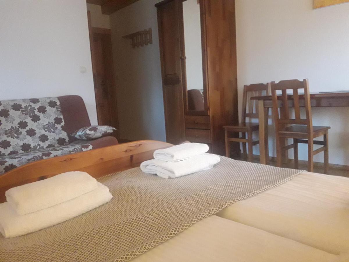 Mala Chatka Wetlina Bagian luar foto